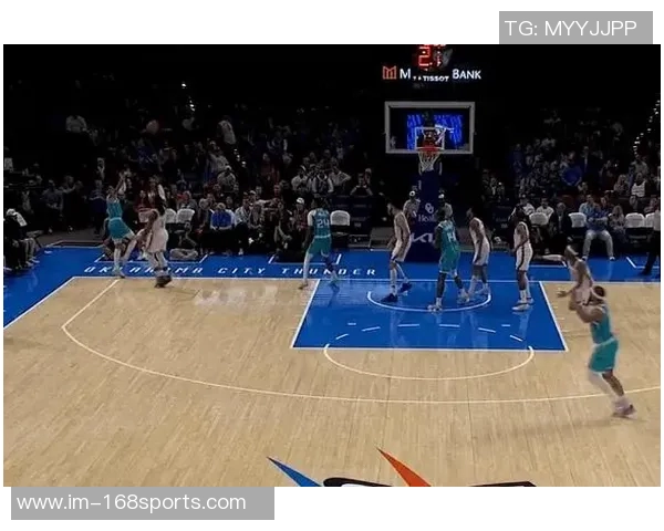 布兰登米勒全场表现亮眼19投11中三分6中6砍下28分6篮板5助攻 布兰登米勒全场表现亮眼19投11中三分6中6砍下28分6篮板5助攻