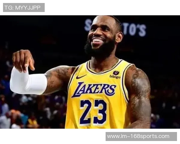 珍妮的感恩之心詹姆斯如何拯救湖人并带来总冠军荣耀